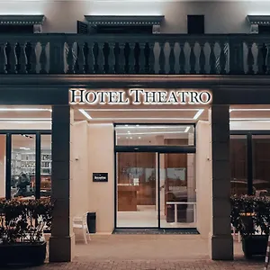 Theatro- Center **** טיראנה