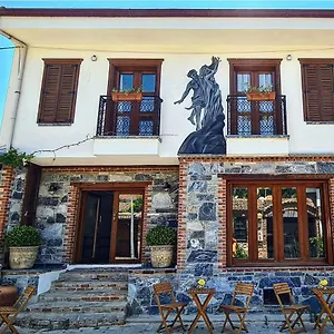 in-ephesus-hotel-and-art-galery.aegeanhotels.net/