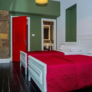 Otel Artistic Blloku, Tiran