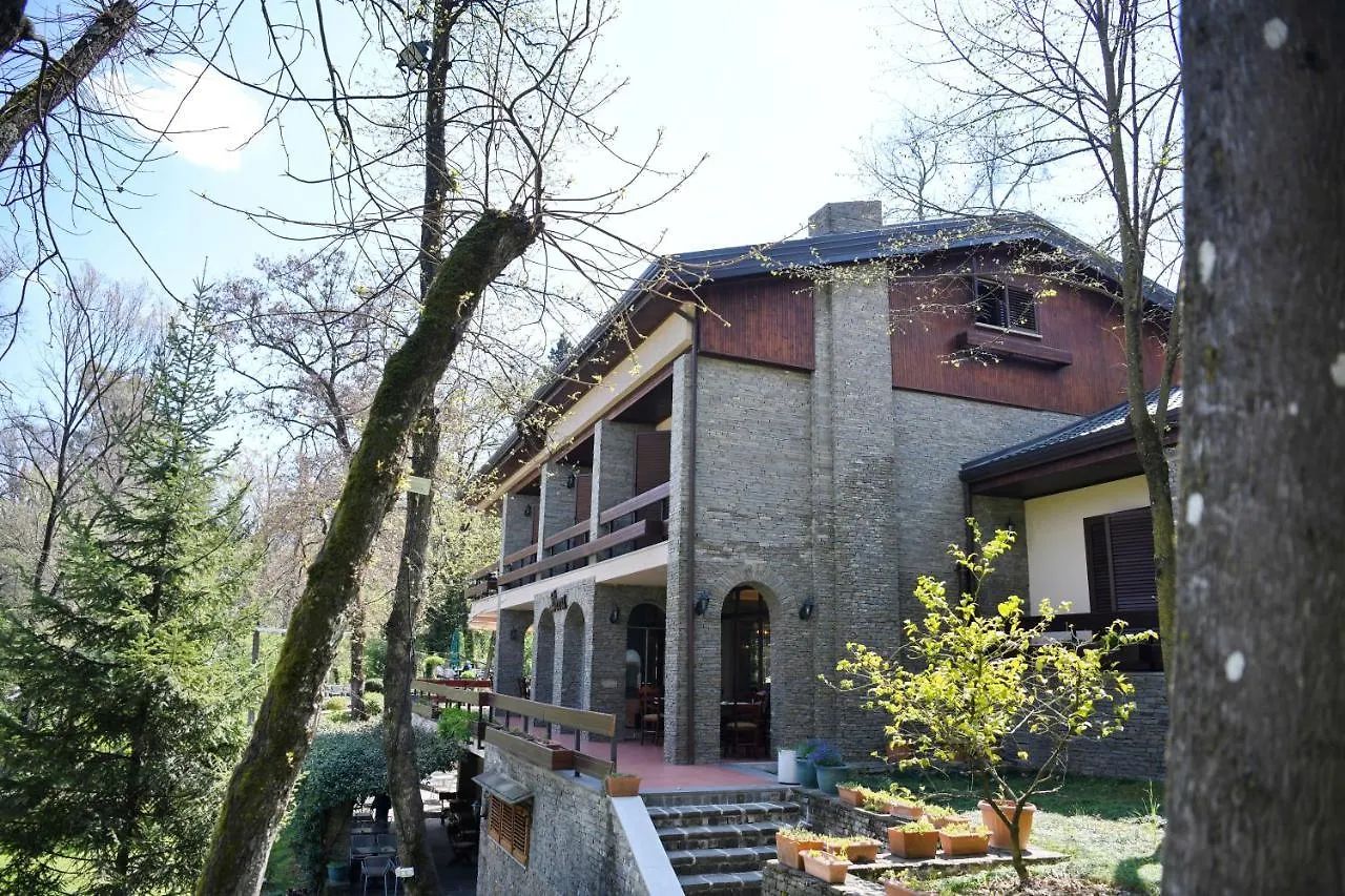 Hotel Restaurant Dreri Tirana 4*,  Albânia