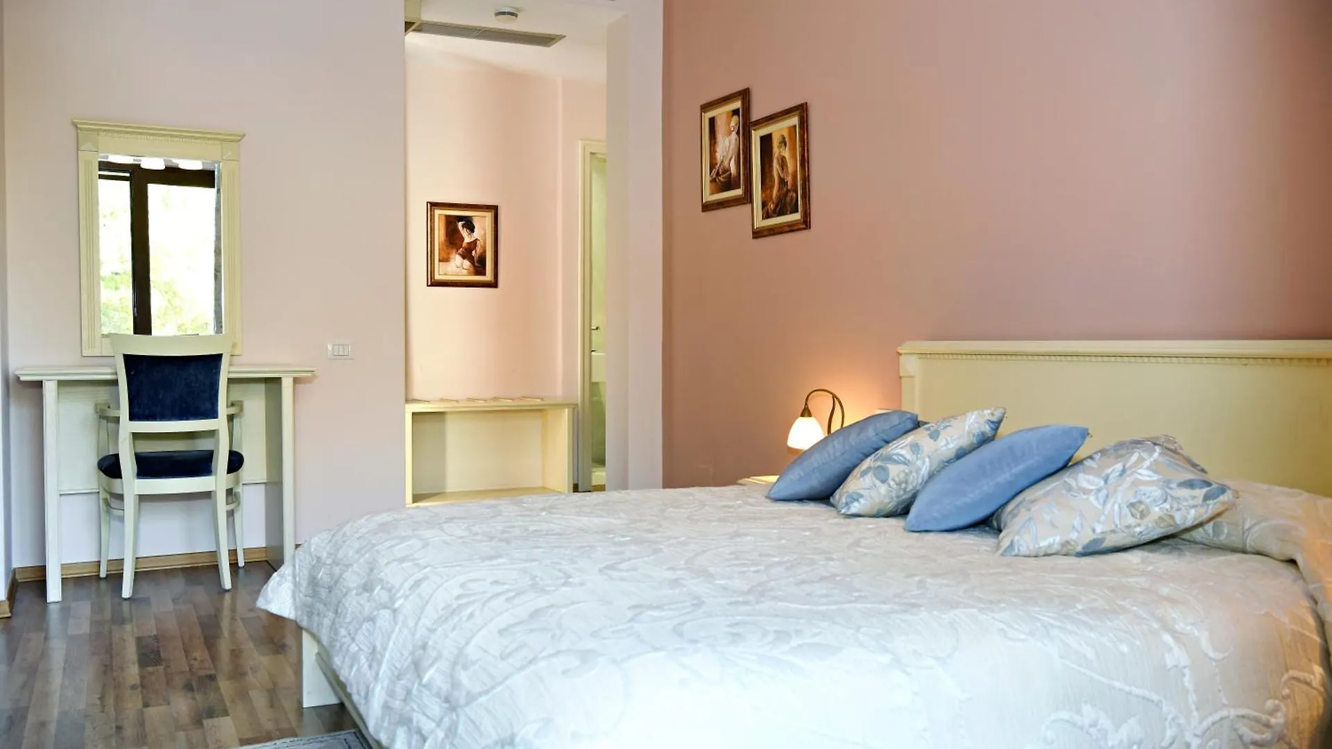 ****  Hotel Restaurant Dreri Tirana Albânia